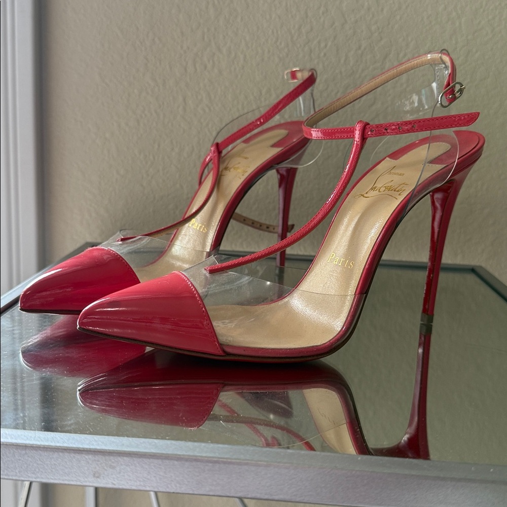 Christian Louboutin Nosy